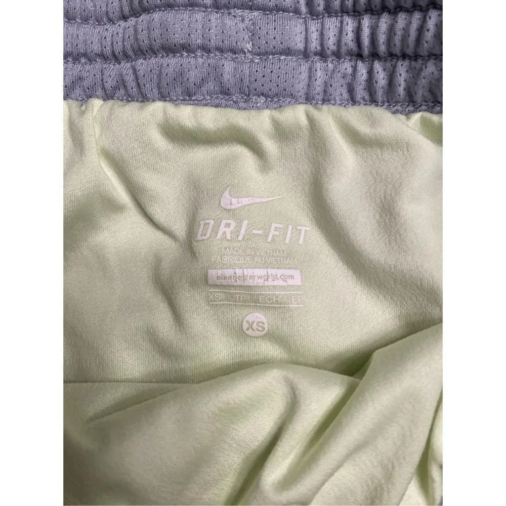 Nike XS Dri-Fit shorts green grey active wear workout running